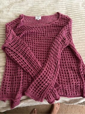 POL Open-Weave Crew Neck Sweater in Mauve
